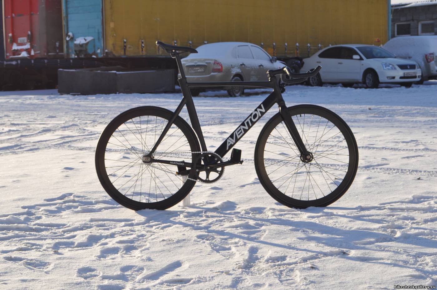 Aventón - Mataro | aventon bikes, aventon mataro, octopus bikes, wellgo straps, feel 4d track hubs, fobos bloq, fixie, fixed, fixed gear, onlyfix, onlybikes